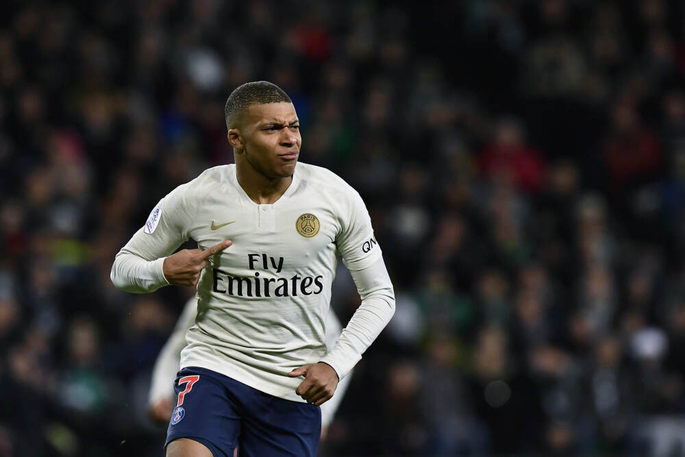   《桃花溪》：万物有灵，万物有情